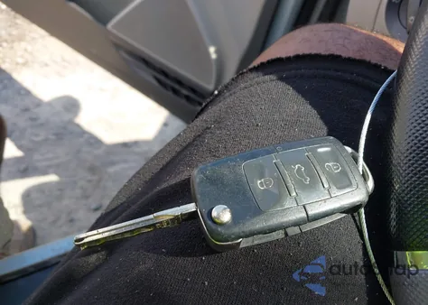 2008 Volkswagen Eos Komfort из США, поврежденный, VIN WVWBA71F08V017039